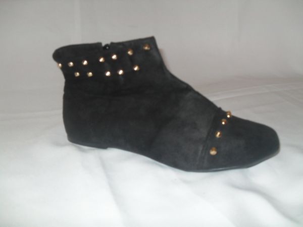 Bota Preta Spike